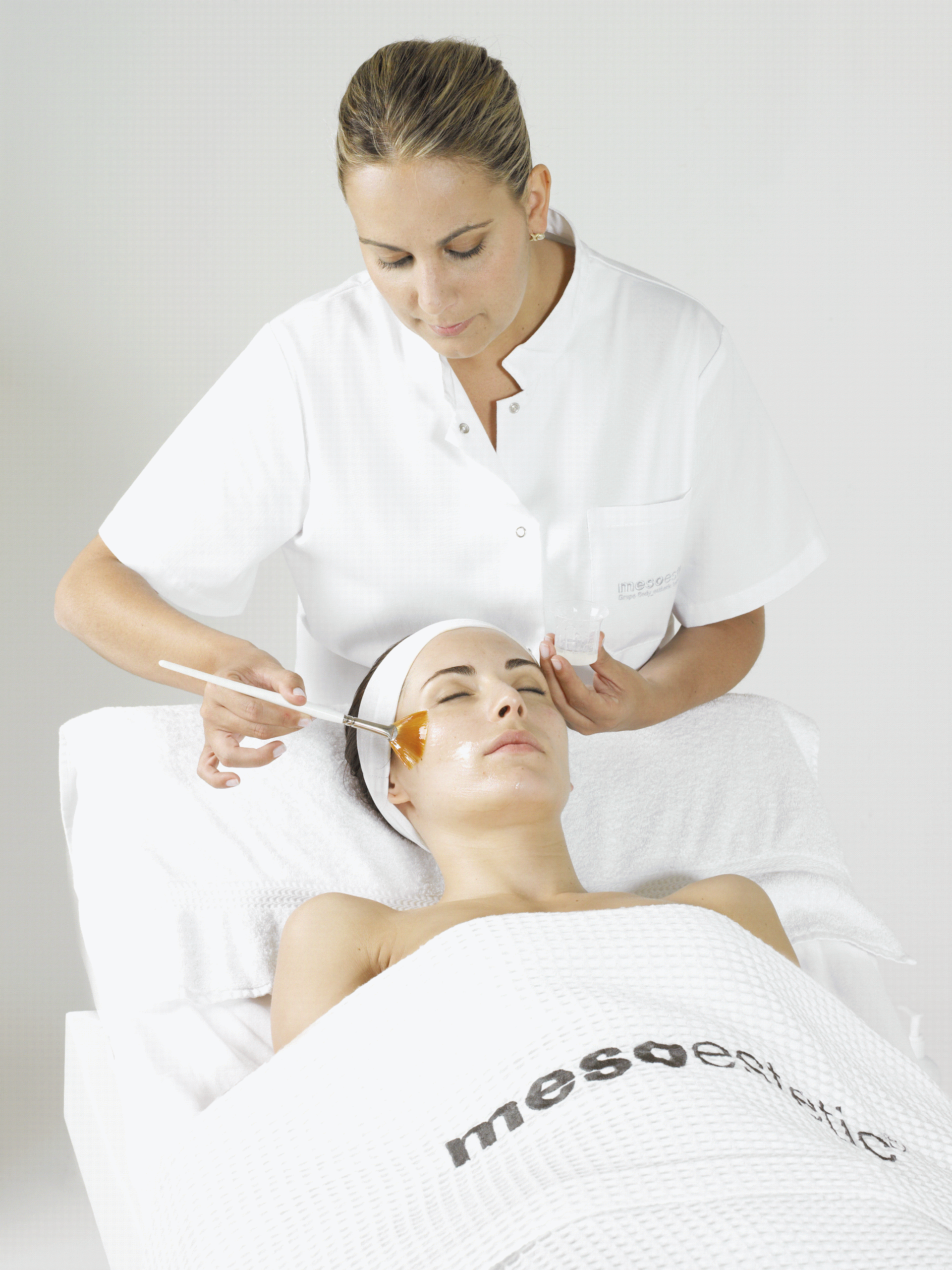 Image of lady having a facial peel.